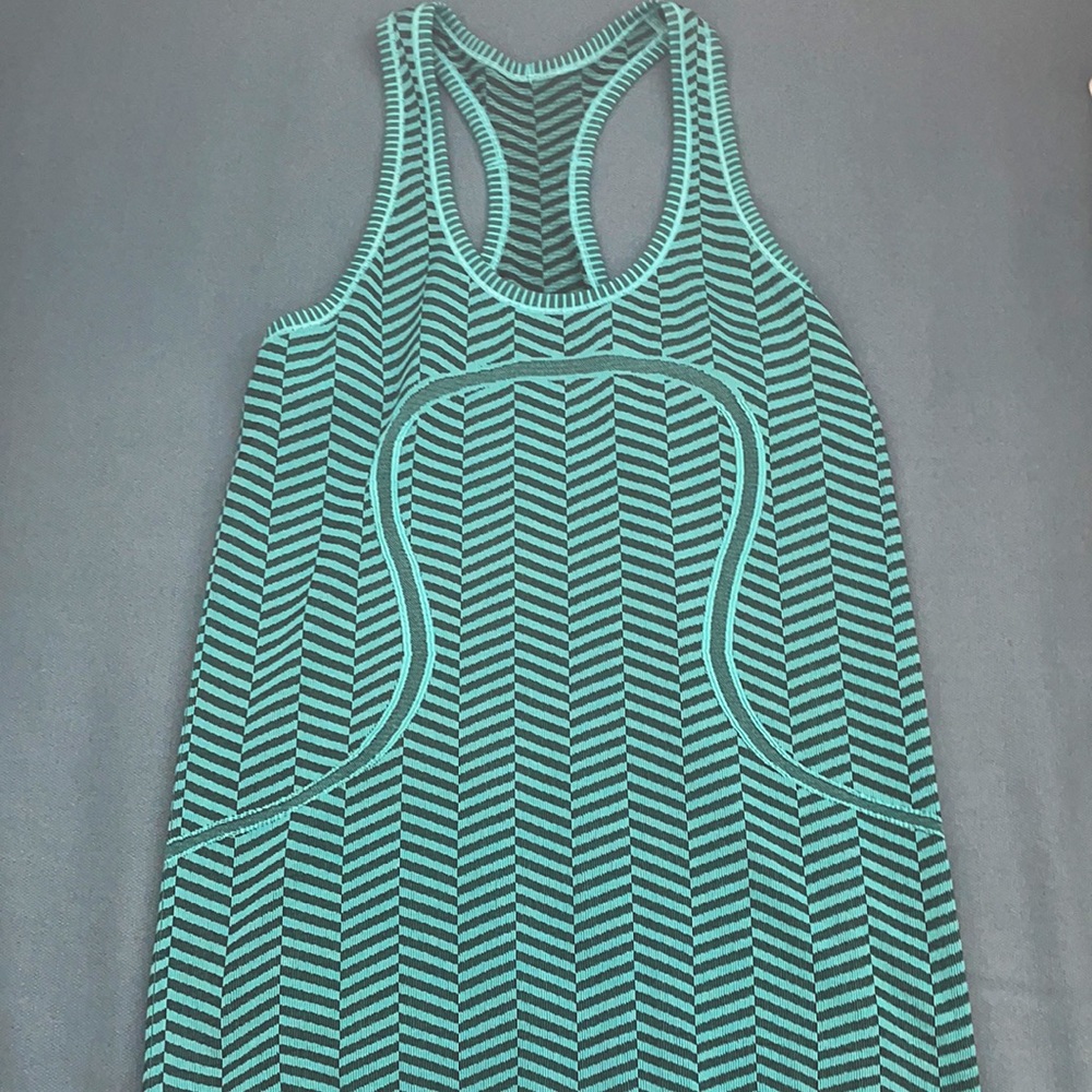 Lulu lemon Swiftley Tech Racerback Tank top - Picture 4 of 5